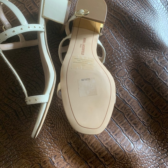 Sandals - Picture 4 of 4